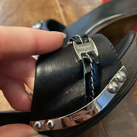 Vintage Salvatore Ferregamo Caterina sandals. - Picture 6 of 12